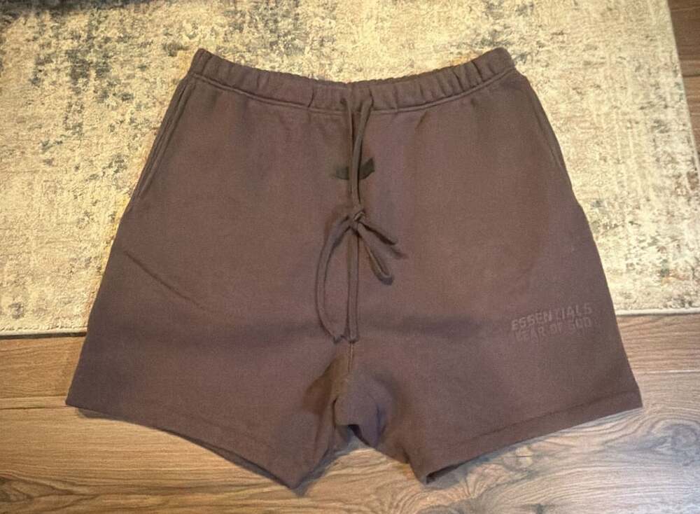 Fear of God Essentials Sweatshorts Size XL Brown earthy